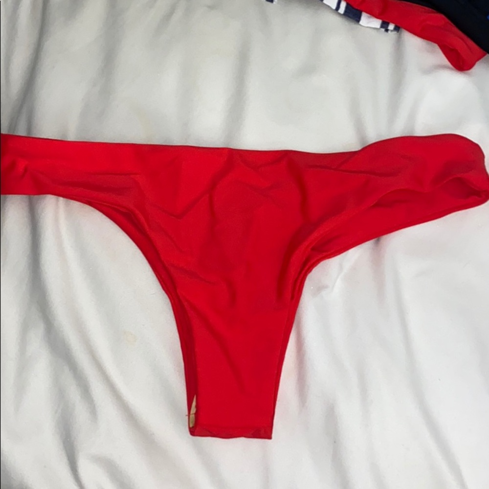 Bikini bottoms